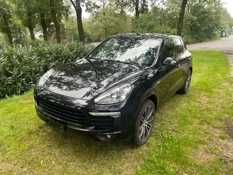 Used PORSCHE CAYENNE Hybrid 2017 Ad 