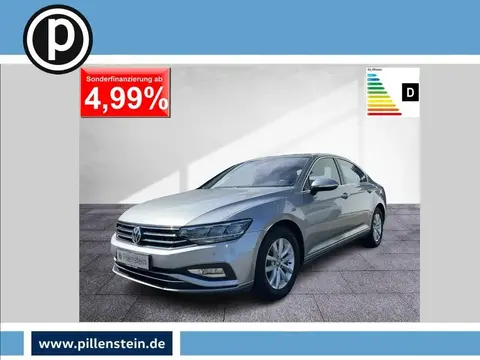 Used VOLKSWAGEN PASSAT Petrol 2020 Ad 