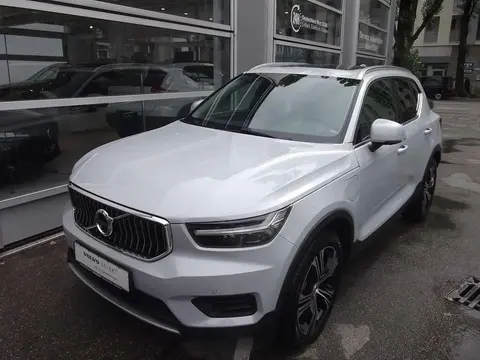 Used VOLVO XC40 Hybrid 2021 Ad 