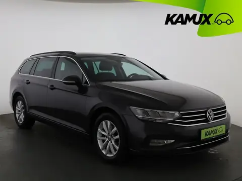 Used VOLKSWAGEN PASSAT Petrol 2023 Ad 