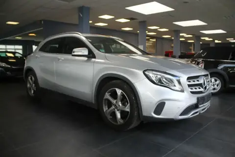 Used MERCEDES-BENZ CLASSE GLA Petrol 2018 Ad 