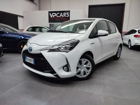 Used TOYOTA YARIS Hybrid 2019 Ad 