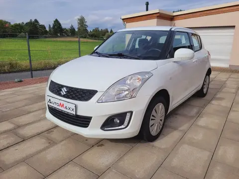 Used SUZUKI SWIFT Petrol 2016 Ad 