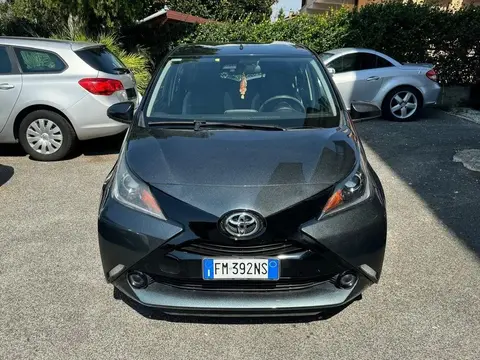 Annonce TOYOTA AYGO X Essence 2017 d'occasion 