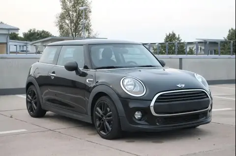 Used MINI ONE Petrol 2017 Ad 