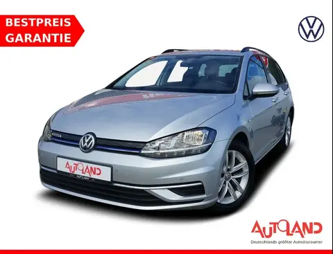 Used VOLKSWAGEN GOLF Petrol 2020 Ad 