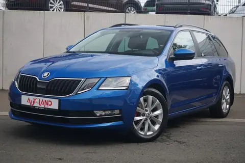 Used SKODA OCTAVIA Petrol 2018 Ad 