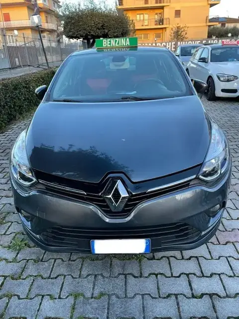 Used RENAULT CLIO Petrol 2018 Ad 