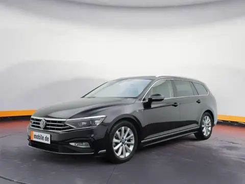 Used VOLKSWAGEN PASSAT Petrol 2023 Ad 