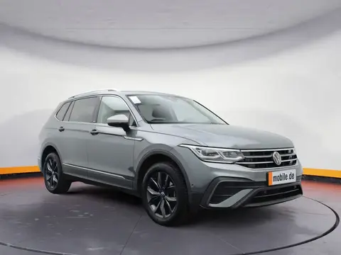 Used VOLKSWAGEN TIGUAN Petrol 2023 Ad 