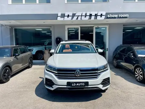 Used VOLKSWAGEN TOUAREG Diesel 2019 Ad 