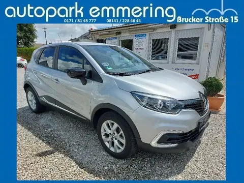 Used RENAULT CAPTUR Petrol 2019 Ad 