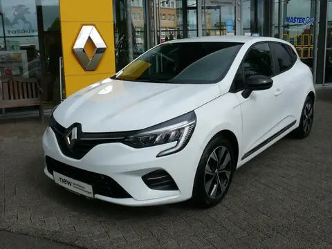 Used RENAULT CLIO Petrol 2022 Ad 