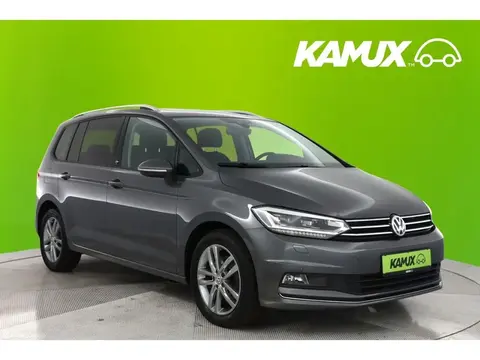 Used VOLKSWAGEN TOURAN Diesel 2017 Ad 