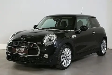 Used MINI COOPER Petrol 2018 Ad Germany