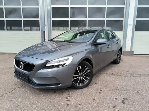 Annonce VOLVO V40 Diesel 2018 d'occasion 