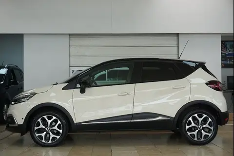 Used RENAULT CAPTUR Petrol 2018 Ad 