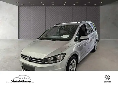 Used VOLKSWAGEN TOURAN Petrol 2021 Ad 