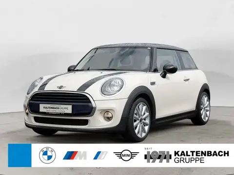 Annonce MINI COOPER Essence 2016 d'occasion Allemagne