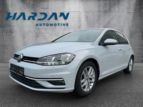 Used VOLKSWAGEN GOLF Petrol 2017 Ad 