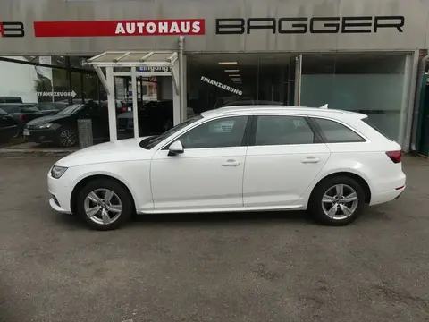 Used AUDI A4 Petrol 2018 Ad 