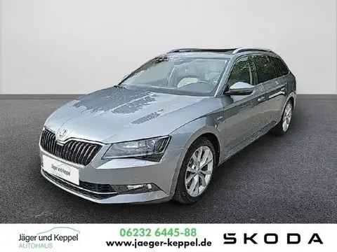 Used SKODA SUPERB Petrol 2016 Ad 