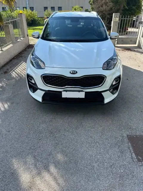 Annonce KIA SPORTAGE Hybride 2019 d'occasion 