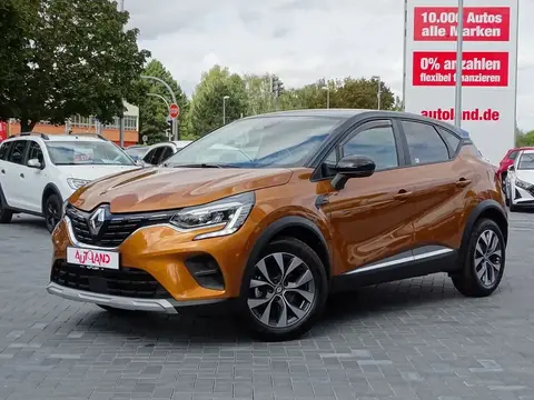 Used RENAULT CAPTUR Petrol 2020 Ad 