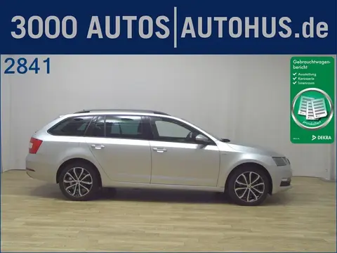 Used SKODA OCTAVIA Petrol 2020 Ad 