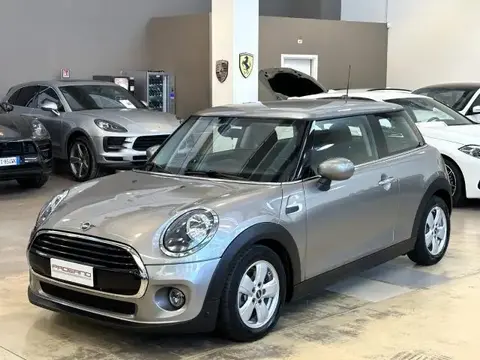 Annonce MINI COOPER Essence 2020 d'occasion 