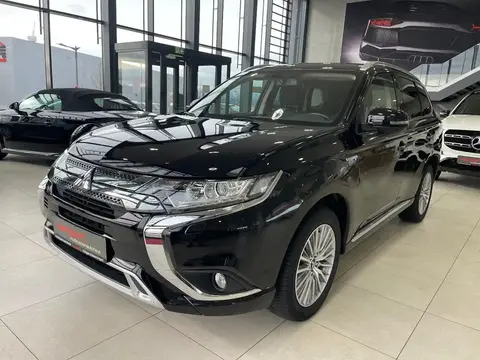 Used MITSUBISHI OUTLANDER Hybrid 2020 Ad 