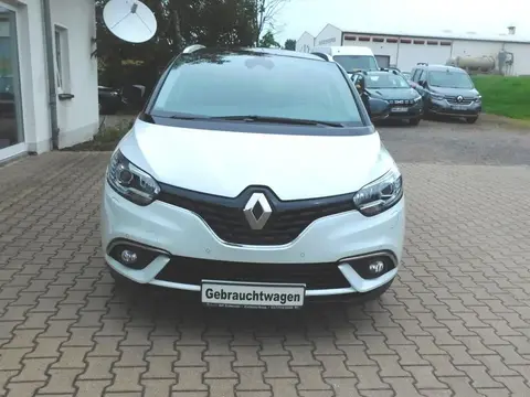 Used RENAULT GRAND SCENIC Petrol 2019 Ad 