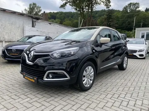 Used RENAULT CAPTUR Petrol 2016 Ad 