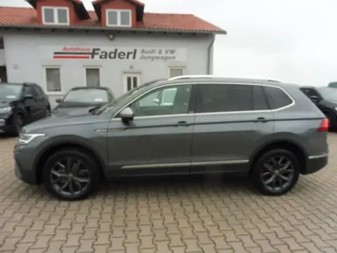 Used VOLKSWAGEN TIGUAN Petrol 2024 Ad 