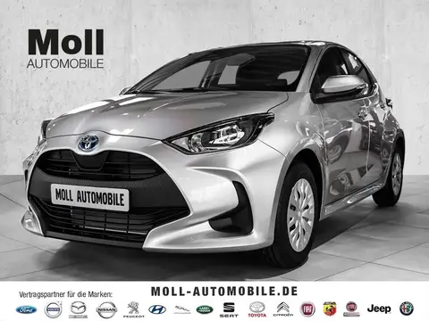 Used TOYOTA YARIS Hybrid 2023 Ad Germany