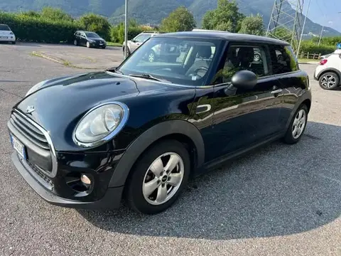 Used MINI ONE Petrol 2015 Ad 