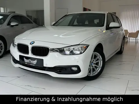 Used BMW SERIE 3 Petrol 2017 Ad 