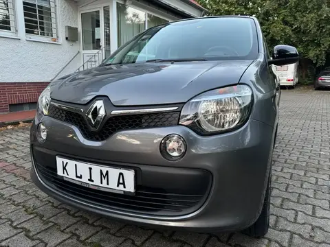 Used RENAULT TWINGO Petrol 2018 Ad 