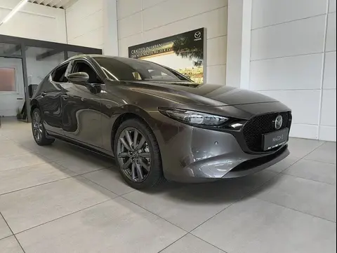 Used MAZDA 3 Hybrid 2023 Ad 