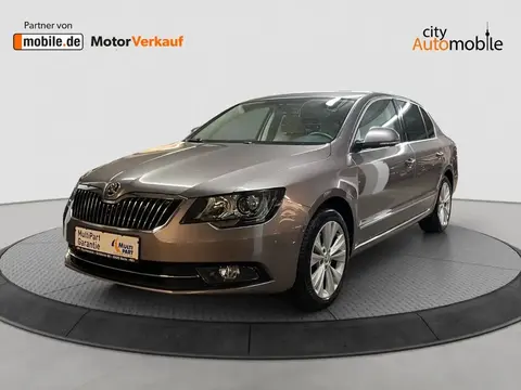 Annonce SKODA SUPERB Essence 2015 d'occasion 