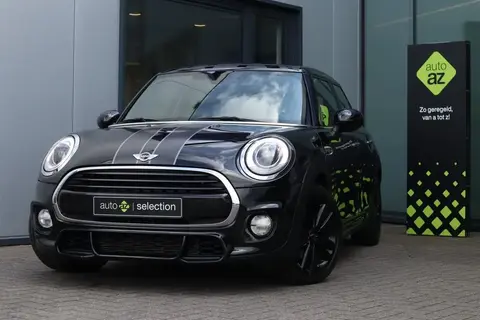 Annonce MINI COOPER Essence 2018 d'occasion Allemagne