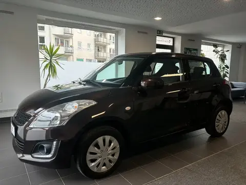 Used SUZUKI SWIFT Petrol 2015 Ad 