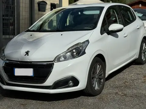 Used PEUGEOT 208 LPG 2017 Ad 