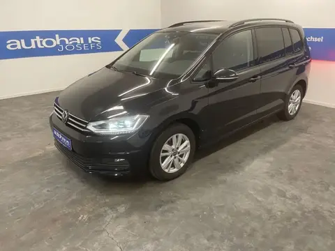 Used VOLKSWAGEN TOURAN Diesel 2022 Ad 