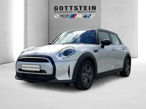 Annonce MINI COOPER Essence 2021 d'occasion Allemagne