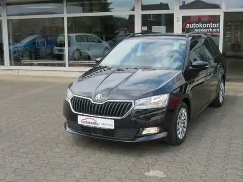 Used SKODA FABIA Petrol 2021 Ad 