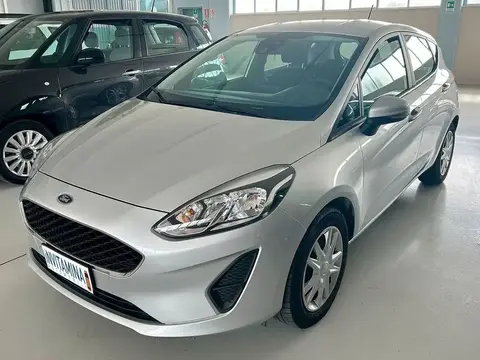 Annonce FORD FIESTA Essence 2019 d'occasion 