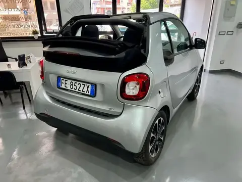 Annonce SMART FORTWO Essence 2016 d'occasion 