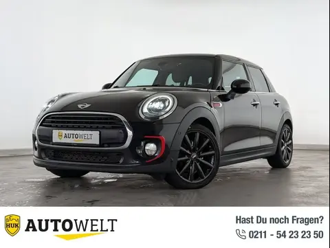 Used MINI COOPER Petrol 2017 Ad 