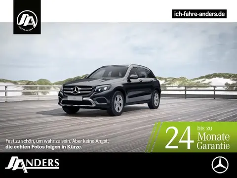 Used MERCEDES-BENZ CLASSE GLC Petrol 2017 Ad 